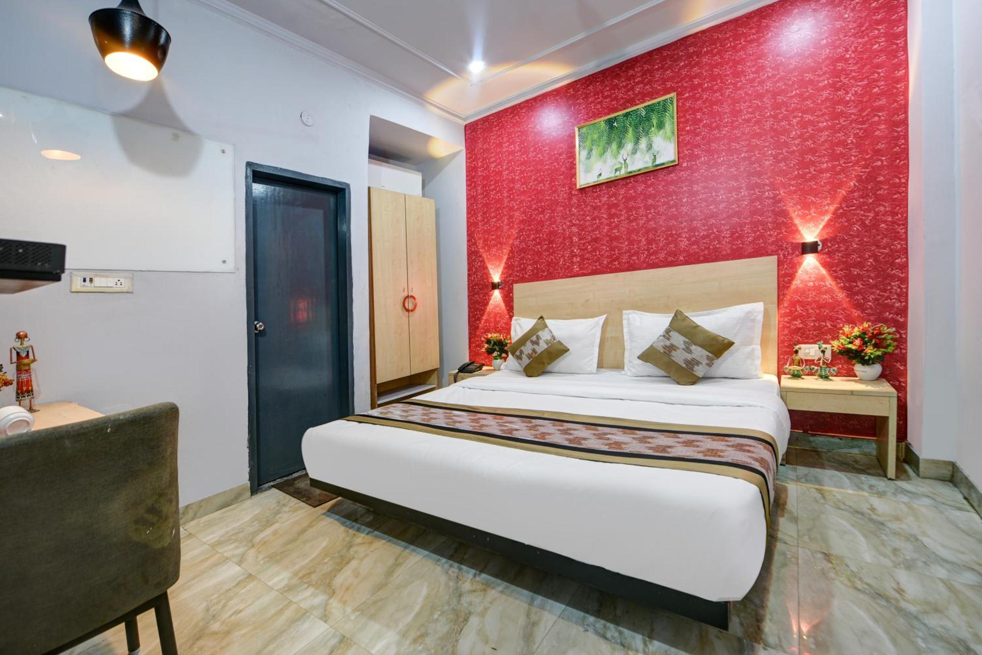 Royal Spark Inn1 - Medicity Gurugram, Near Medanta Hospital Gurgaon Exterior photo