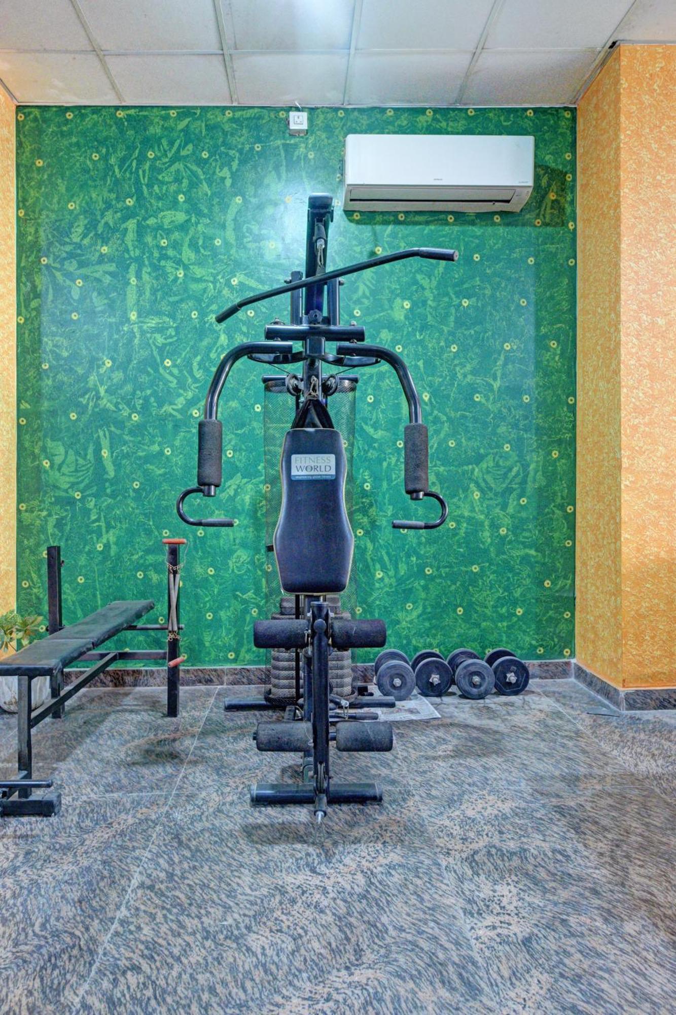 Royal Spark Inn1 - Medicity Gurugram, Near Medanta Hospital Gurgaon Exterior photo